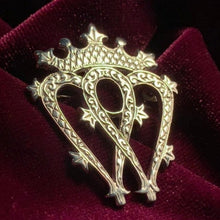Load image into Gallery viewer, Luckenbooth Brooch, Scotland Pin, Celtic Pin, Heart Jewelry, Bridal Jewelry, Celtic Wedding, Gift for Her, Outlander Jewelry, Anniversary