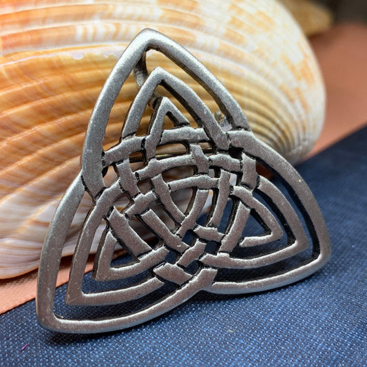 Trinity Knot Brooch, Celtic Knot Pin, Irish Jewelry, Scotland Jewelry, Wiccan Jewelry, Pagan Jewelry, Ireland Gift, Scotland Jewelry