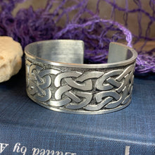 Load image into Gallery viewer, Celtic Knot Bracelet, Celtic Jewelry, Irish Bangle Bracelet, Scotland Jewelry, Ireland Jewelry, Celtic Cuff, Wife Gift, Girlfriend Gift