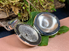 Load image into Gallery viewer, Shamrock Locket Necklace, Irish Pendant, Shamrock Jewelry, Ireland Jewelry, Celtic Jewelry, Anniversary Gift, Bridal Jewelry, Clover Pendant
