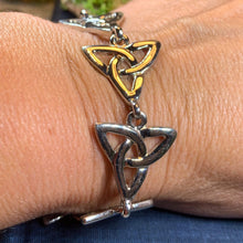 Load image into Gallery viewer, Trinity Knot Bracelet, Celtic Jewelry, Irish Jewelry, Norse Jewelry, Ireland Jewelry, Anniversary Gift, Celtic Knot Jewelry, Scotland Gift