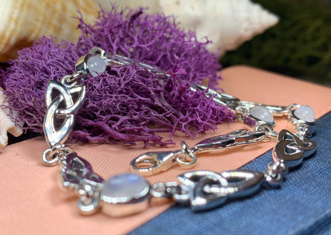 Load image into Gallery viewer, Charlene Moonstone Bracelet
