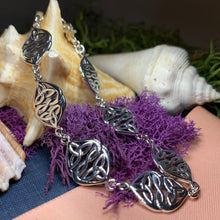 Load image into Gallery viewer, Celtic Heart Bracelet, Celtic Jewelry, Irish Jewelry, Scotland Bracelet, Love Knot Jewelry, Trinity Knot Jewelry, Celtic Knot Bracelet