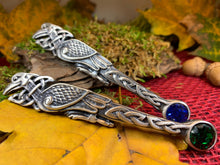 Load image into Gallery viewer, Celtic Raven Kilt Pin, Scottish Jewelry, Irish Kilt Pin, Tartan Pin, Cape Pin, Bagpiper Gift, Scotland Pin, Celtic Shawl Pin, Viking Jewelry