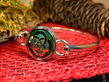 Load image into Gallery viewer, Celtic Knot Bracelet, Celtic Jewelry, Irish Jewelry, Bangle Bracelet, Scotland Jewelry, Ireland Jewelry, Wife Gift, Celtic Knot Bangle