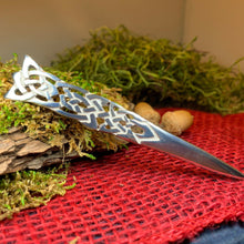 Load image into Gallery viewer, Celtic Kilt Pin, Scottish Jewelry, Scotland Kilt Pin, Tartan Pin, Anniversary Gift, Bagpiper Gift, Scotland Pin, Viking Jewelry, Irish Pin