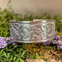Load image into Gallery viewer, Celtic Knot Bracelet, Celtic Flower Jewelry, Irish Bangle Bracelet, Scotland Jewelry, Pewter Celtic Cuff, Wife Gift, Girlfriend Gift
