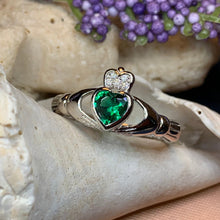 Load image into Gallery viewer, Claddagh Ring, Celtic Jewelry, Irish Jewelry, Bridal Jewelry, Ireland Gift, Promise Ring, Anniversary Gift, Girlfriend Gift, Wife Gift