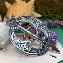 Load image into Gallery viewer, Chalice Well Brooch, Irish Jewelry, Celtic Pin, Scotland Jewelry, Anniversary Gift, Ireland Gift, Peace Jewelry, Spiritual Gift, Mom Gift