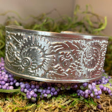 Load image into Gallery viewer, Celtic Knot Bracelet, Celtic Flower Jewelry, Irish Bangle Bracelet, Scotland Jewelry, Pewter Celtic Cuff, Wife Gift, Girlfriend Gift