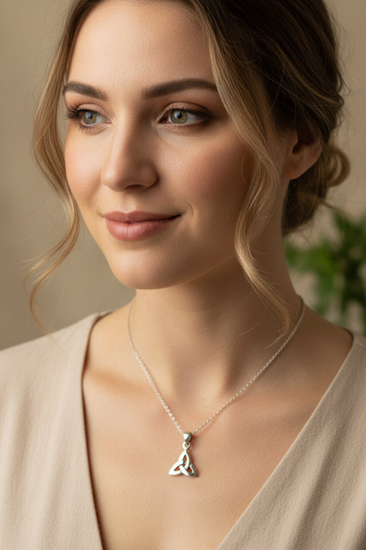 Trinity Knot Necklace, Celtic Knot Pendant, Celtic Jewelry, Gift for Her, Irish Jewelry, Scotland Jewelry, Norse Jewelry, Ireland Gift