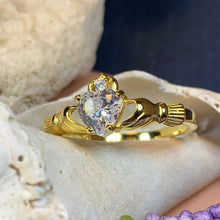 Load image into Gallery viewer, Claddagh Ring, Celtic Jewelry, Irish Jewelry, Heart Ring, Gold Ireland Ring, Rose Gold Jewelry, Anniversary Gift, Bridal Jewelry, Mom Gift