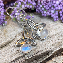 Load image into Gallery viewer, Trinity Knot Earrings, Celtic Jewelry, Irish Jewelry, Celtic Knot Earrings, Silver Dangle Earrings, Scotland Jewelry, Mom Gift, Wife Gift