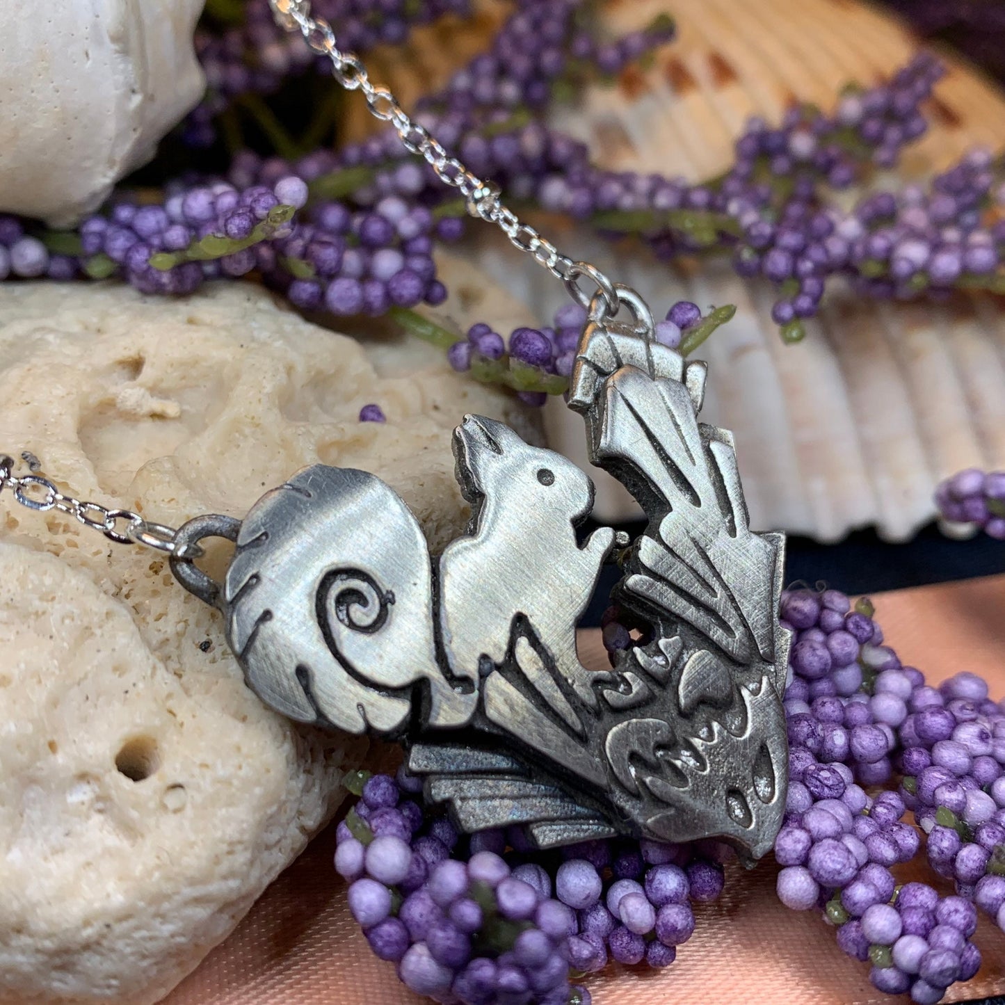 Squirrel Necklace, Nature Jewelry, Animal Jewelry, Woodland Animal Jewelry, Forest Animal Gift, Sister Gift, Wife Gift, Mom Gift, Pewter