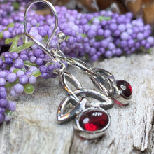 Load image into Gallery viewer, Trinity Knot Earrings, Celtic Jewelry, Irish Jewelry, Celtic Knot Earrings, Silver Dangle Earrings, Scotland Jewelry, Mom Gift, Wife Gift
