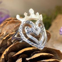 Load image into Gallery viewer, Luckenbooth Ring, Outlander Jewelry, Thistle Ring, Scotland Jewelry, Bridal Jewelry, Vintage Ring, Heart Ring, Promise Ring, Wife Gift