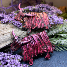 Load image into Gallery viewer, Highland Cow Brooch, Scottish Cow Gift, Scotland Jewelry, Scotland Pin, Animal Brooch, Celtic Pin, Highland Coo, Mom Gift, Celtic Jewelry