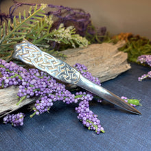 Load image into Gallery viewer, Celtic Kilt Pin, Scottish Jewelry, Scotland Kilt Pin, Tartan Pin, Anniversary Gift, Bagpiper Gift, Scotland Pin, Viking Jewelry, Tartan Pin