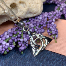Load image into Gallery viewer, Trinity Knot Necklace, Celtic Jewelry, Irish Jewelry, Triquetra Jewelry, Scotland Jewelry, Silver Celtic Knot, Anniversary Gift, Mom Gift