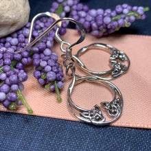 Load image into Gallery viewer, Celtic Knot Celtic Earrings, Celtic Jewelry, Petite Irish Earrings, Mom Gift, Sister Knot, Celtic Knot, Scottish Jewelry, Norse Jewelry