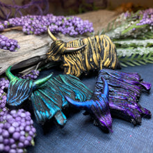 Load image into Gallery viewer, Highland Cow Brooch, Scottish Cow Gift, Scotland Jewelry, Scotland Pin, Animal Brooch, Celtic Pin, Highland Coo, Mom Gift, Celtic Jewelry
