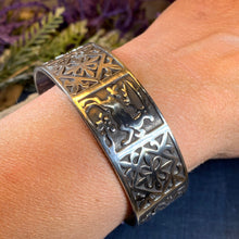 Load image into Gallery viewer, Celtic Stag Bracelet, Celtic Jewelry, Irish Jewelry, Bangle Bracelet, Scotland Jewelry, Wiccan Jewelry, Scotland Lion Jewelry, Hunter Gift