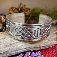 Load image into Gallery viewer, Celtic Knot Bracelet, Celtic Jewelry, Irish Bangle Bracelet, Scotland Jewelry, Ireland Jewelry, Celtic Cuff, Wife Gift, Girlfriend Gift