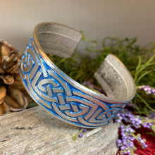 Load image into Gallery viewer, Celtic Knot Bracelet, Celtic Jewelry, Irish Bangle Bracelet, Scotland Jewelry, Ireland Jewelry, Celtic Cuff, Wife Gift, Girlfriend Gift