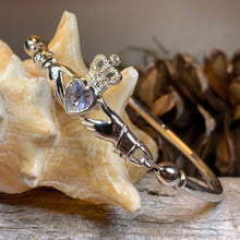 Load image into Gallery viewer, Claddagh Bracelet, Celtic Jewelry, Irish Jewelry, Ireland Gift, Bridal Jewelry, Heart Jewelry, Girlfriend Gift, Wife Gift, Anniversary Gift