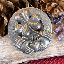 Load image into Gallery viewer, Claddagh Brooch, Celtic Jewelry, Irish Pin, Shamrock Brooch, Ireland Brooch, Anniversary Gift, Cap Badge Pin, Bagpiper Gift, Plaid Pin