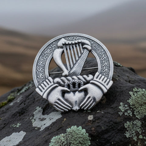 Load image into Gallery viewer, Claddagh Brooch, Celtic Jewelry, Irish Pin, Harp Brooch, Ireland Brooch, Anniversary Gift, Cap Badge Pin, Bagpiper Gift, Plaid Pin