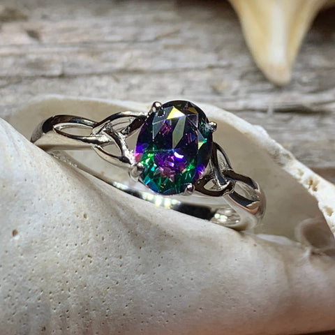 Load image into Gallery viewer, Scottish Twilight Celtic Ring, Celtic Ring, Scotland Ring, Topaz Ring, Trinity Knot Jewelry, Anniversary Gift, Cocktail Ring, Rose Gold Ring