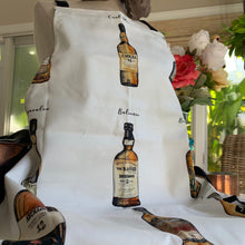 Load image into Gallery viewer, Scottish Apron, Scotland Gift, Whisky Lover Gift, Chef Gift, Bagpiper Gift, Outlander Gift, Whiskey Gift, Mom Gift, Sister Gift, Dad Gift