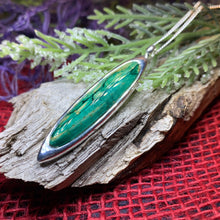 Load image into Gallery viewer, Scottish Highlands Necklace, Heather Gem, Scotland Jewelry, Celtic Jewelry, Graduation Gift, Nature Jewelry, Wiccan Necklace, Wife Gift