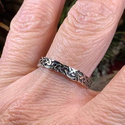 Load image into Gallery viewer, Celtic Knot Ring, Celtic Ring, Silver Irish Ring, Promise Ring, Silver Boho Ring, Irish Dance Gift, Anniversary Gift, Scottish Band Ring