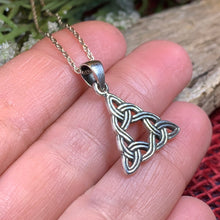 Load image into Gallery viewer, Celtic Knot Necklace, Scotland Jewelry, Irish Jewelry, Scottish Jewelry, Trinity Knot Pendant, Celtic Pendant, Anniversary Gift, Wife Gift