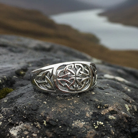 Celtic Knot Ring, Celtic Jewelry, Irish Jewelry, Scotland Jewelry, Irish Ring, Silver Ring, Anniversary Gift, Promise Ring, Scottish Ring