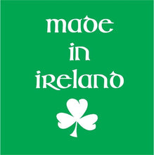 Load image into Gallery viewer, Celtic Knot Brooch, Irish Turf Pin, Dara Knot Jewelry, Ireland Gift, Irish Turf Gift, Celtic Jewelry, Mom Gift, Wife Gift, Sister Gift