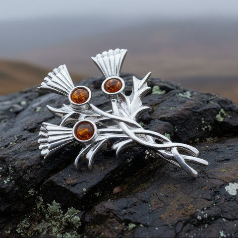 Load image into Gallery viewer, Thistle Pin, Celtic Jewelry, Scotland Jewelry, Celtic Brooch, Outlander Jewelry, Kilt Pin, Celtic Pin, Flower Brooch, Ladies Scottish Gift