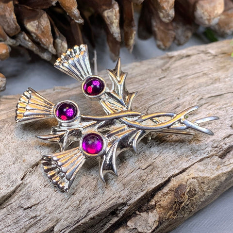 Load image into Gallery viewer, Thistle Pin, Celtic Jewelry, Scotland Jewelry, Celtic Brooch, Outlander Jewelry, Kilt Pin, Celtic Pin, Flower Brooch, Ladies Scottish Gift