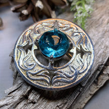 Load image into Gallery viewer, Celtic Brooch, Irish Pin, Scotland Jewelry, Scottish Brooch, Celtic Pin, Ireland Gift, Plaid Pin, Tartan Pin, Wiccan Jewelry, Mom Gift