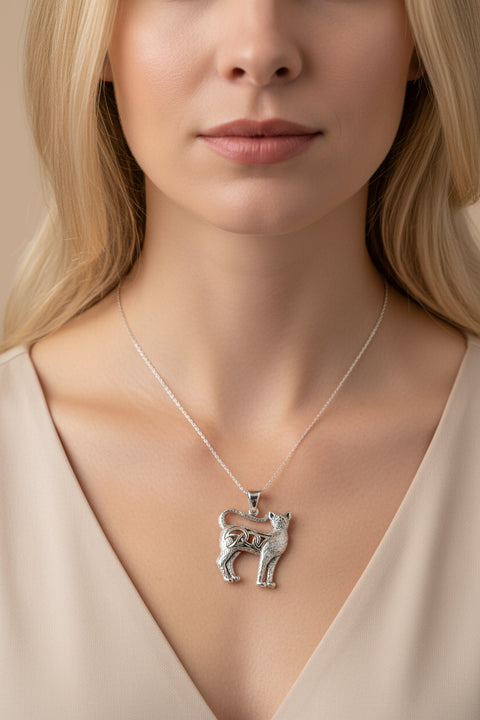 Load image into Gallery viewer, Cat Necklace, Celtic Jewelry, Irish Jewelry, Cat Lover Gift, Cat Mom Gift, Anniversary Gift, Animal Necklace, Nature Necklace