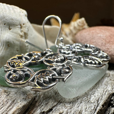 Load image into Gallery viewer, Oak Leaf Earrings, Celtic Jewelry, Acorn Jewelry, Ireland Gift, IrishJewelry, Scotland Jewelry, Leaf Jewelry, Woodland Gift, Graduation Gift