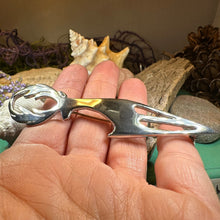 Load image into Gallery viewer, Stag Kilt Pin, Celtic Jewelry, Tartan Pin, Sword Pin, Groom Gift, Best Man Gift, Bagpiper Gift, Dad Gift, Gift for Him, Scotland Jewelry