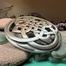 Load image into Gallery viewer, Celtic Knot Brooch, Celtic Pin, Tartan Pin, Wiccan Jewelry, Norse Jewelry, Pagan Jewelry, Ireland Pin, Scotland Jewelry, Viking Jewelry