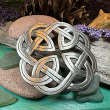 Load image into Gallery viewer, Celtic Knot Brooch, Celtic Pin, Tartan Pin, Wiccan Jewelry, Norse Jewelry, Pagan Jewelry, Ireland Pin, Scotland Jewelry, Viking Jewelry