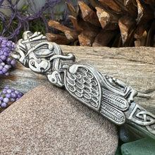 Load image into Gallery viewer, Celtic Birds Kilt Pin, Scottish Jewelry, Irish Kilt Pin, Tartan Pin, Cape Pin, Bagpiper Gift, Scotland Pin, Celtic Shawl Pin, Viking Jewelry
