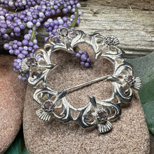 Load image into Gallery viewer, Glenmorangie Thistle Brooch