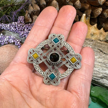 Load image into Gallery viewer, Celtic Knot Brooch, Celtic Pin, Irish Jewelry, Scotland Jewelry, Wiccan Jewelry, Mom Gift, Wife Gift, Ireland Pin, Outlander Jewelry