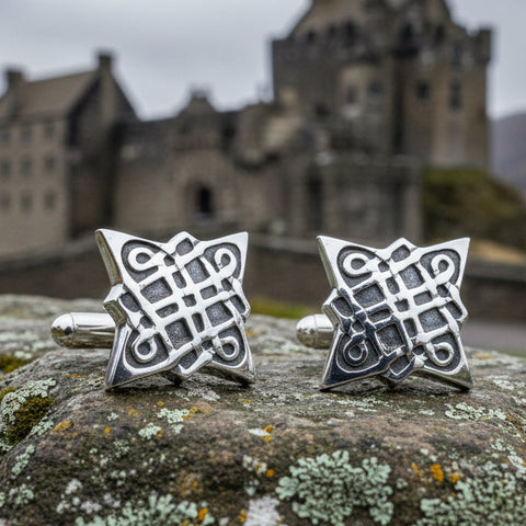 Load image into Gallery viewer, Celtic Knot Cuff Links, Scotland Jewelry, Celtic Jewelry, Dad Gift, Ireland Gift, Groom Gift, Best Man Gift, Sterling Silver, Husband Gift